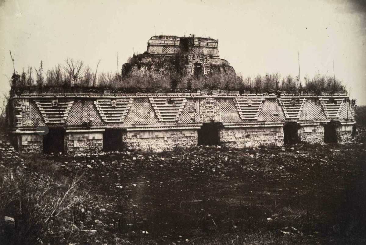 Diversity, Newcomers and Team Performance in a Dynamic Setting” with Sherry&nbsp;Li